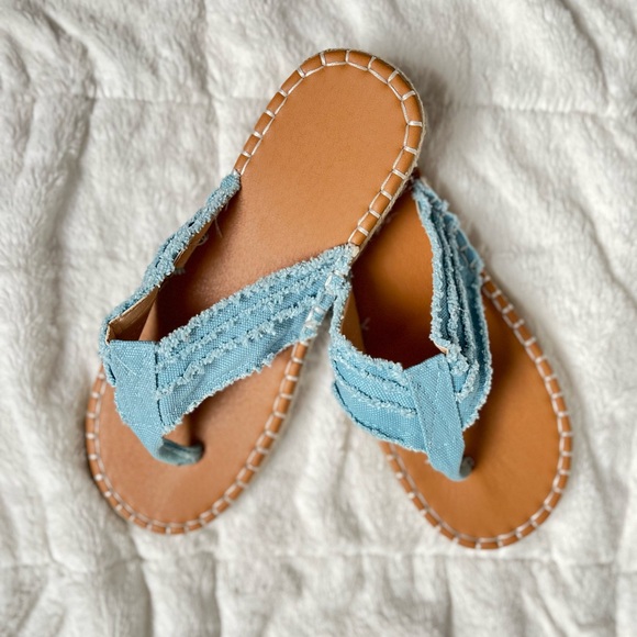 Shoes - Women's Casual Light Blue Fabric Strap Flip Flops